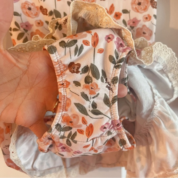 Cheeky Plum Floral Leotard Size 2T - Picture 4 of 5